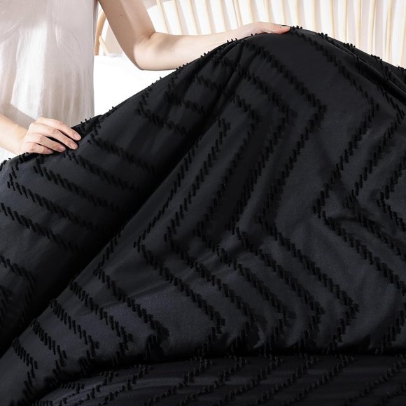 Black Chevron Tufted Zigzag Texture Queen Size Bed Comforter Shams Bedding Set - Picture 10 of 15